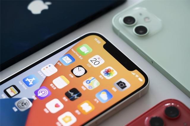 iPhone12翻车了？首批用户差评不断，游戏降频续航拉胯