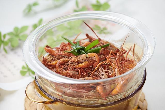 鹿茸|玫瑰盐蒸河虾、“高配版”绿豆汤、山药大理石冻糕……老字号夏季菜单上新