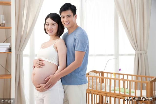 「超级宝妈」怀胎十月不是准妈妈一个人的事情，准爸爸可不能当甩手掌柜