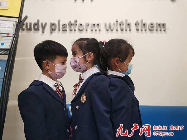 「你的育儿经」快乐驿站国际幼儿园举行疫情防控复学演练活动