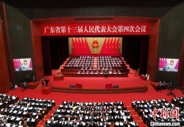 广东|广东去年GDP增长2.3% 总量突破11万亿