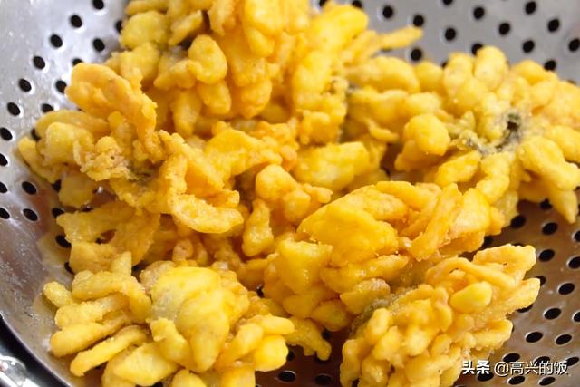 年夜饭不愁，菊花鱼的做法，寓意花开富贵！学会在家人面前露一手