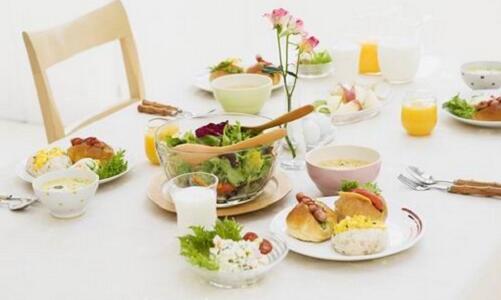 饮食|俗话说“饥饿使人长寿，吃饱让人生病”是真的吗？带你揭秘真相