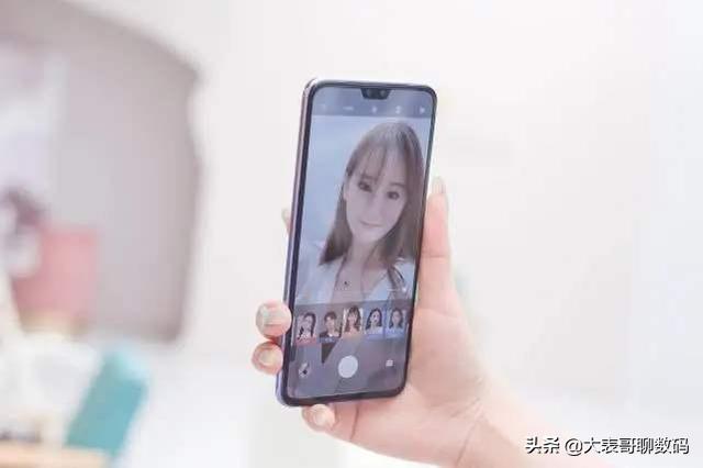 花2798买了vivo S7，本以为是神机，结果却是高价低配