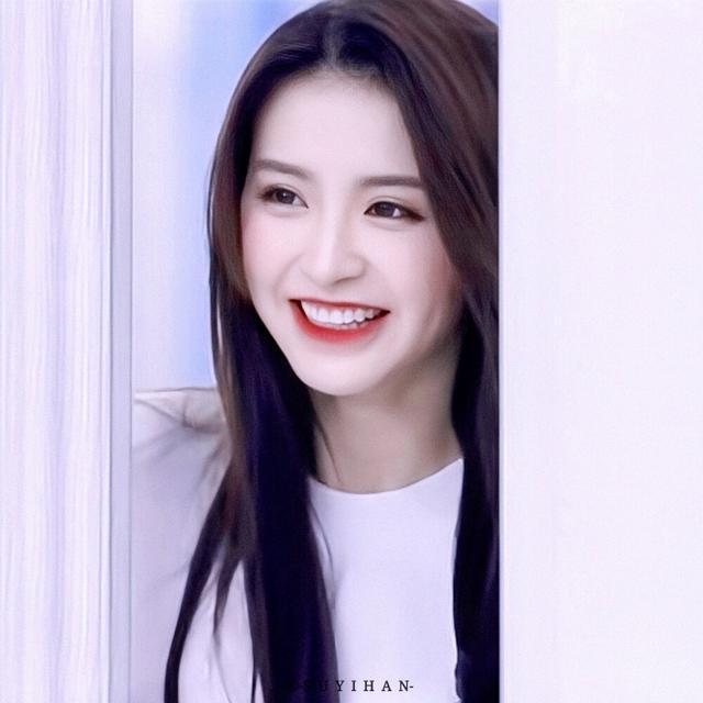 金子涵把孟美岐、吴宣仪当作偶像,自曝儿时皮肤很黑,很喜欢冒险fun娱乐