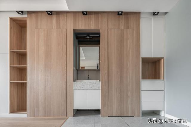 干净清爽，这样的家看着才舒服，像她家这样装，美观实用两不误