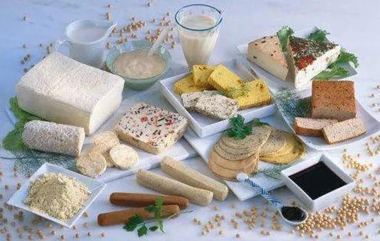 张文宏：它们是抵抗病毒、增强免疫力的关键！这10种好东西记得要常吃