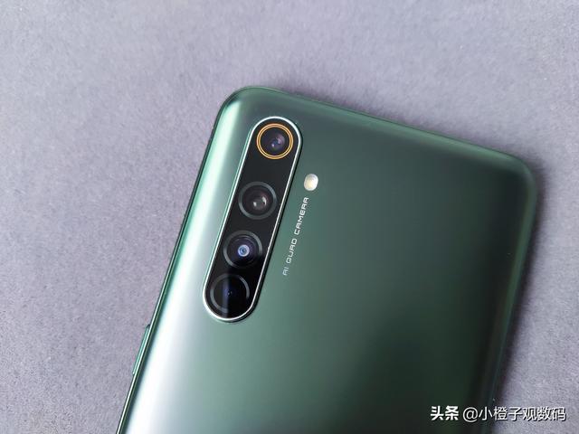 骁龙865+128GB，这配置仅2999，确实是真香旗舰机