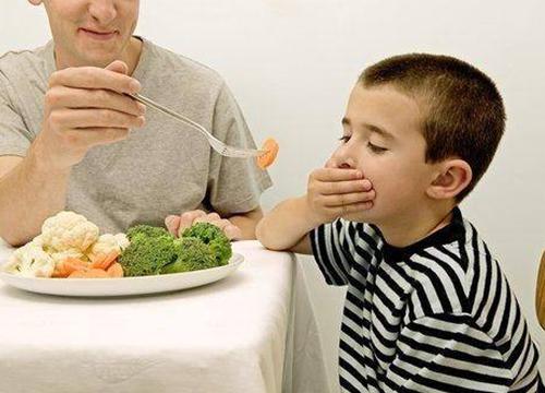 超级宝妈：孩子挑食别不在意，当心是病，这5种原因看看你家宝宝中了吗？