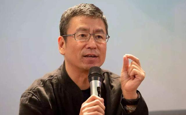 【超级宝妈】白岩松：想培养出更优秀的孩子？建议父母,用“破窗理论”就够了