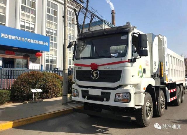 中国日报网■经开区企业陕汽集团首台搭载自主电驱动系统的纯电动重卡成功面世