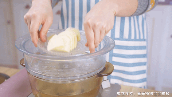 超级宝妈@零食到底怎么吃？光靠口感好可不够，关键还要健康营养，还省事