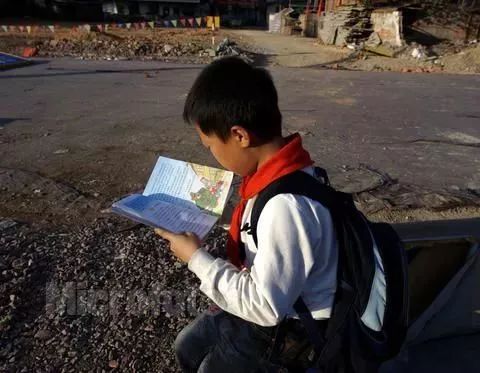 细雨微凉■?你越打，孩子注意力越不集中，先做这件事，孩子想不出色都难！（妈妈必学）