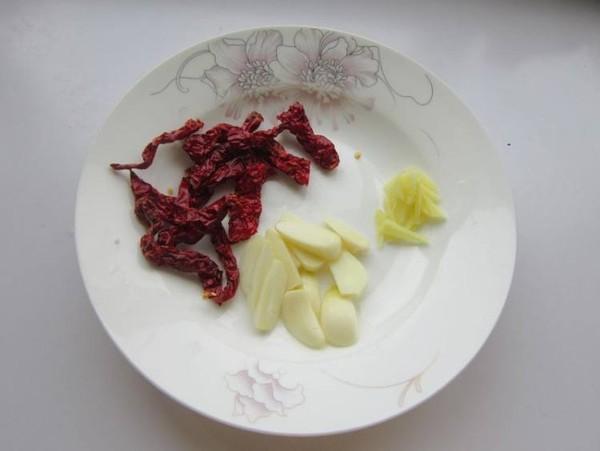 「你的育儿经」春季千万不要错过这菜，营养美味，孩子常吃头脑聪明还能长高个