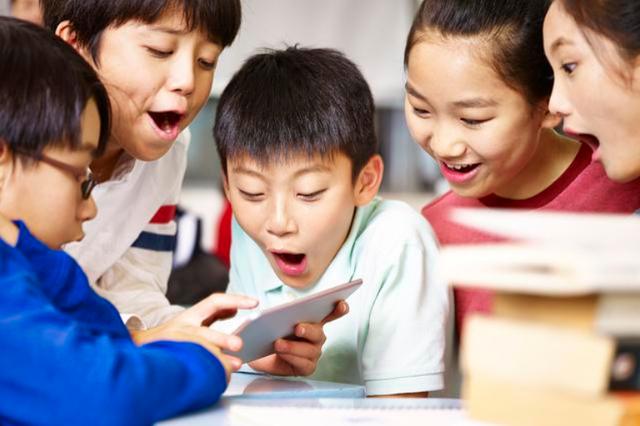 超级宝妈■孩子眼白部分有“黑点”，大多与3个原因有关，父母要小心