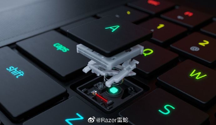 [太平洋电脑网]雷蛇灵刃15游戏本，以光之名，助你“键”步如飞
