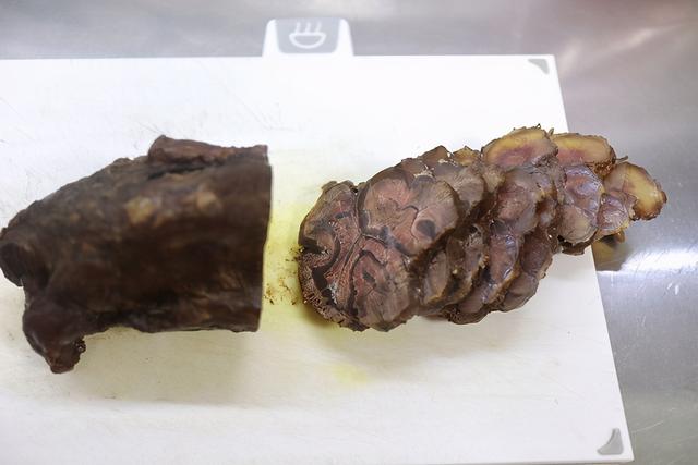 家里再穷也要坚持给孩子吃它，条件允许每周吃1次，补脑力强筋骨