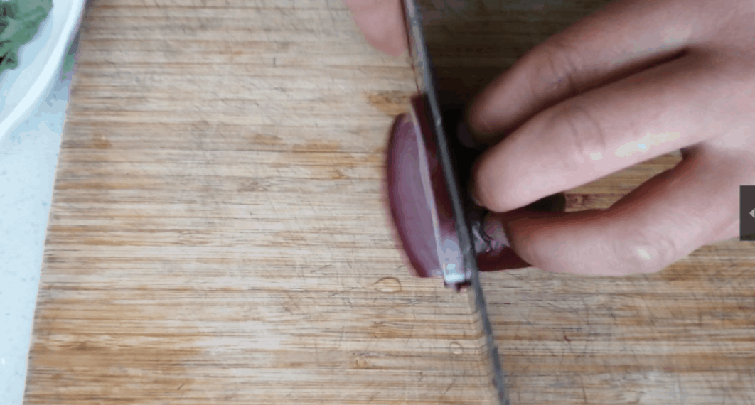 孜然炒面，家常的味道，温馨的味道！操作简单，推荐朋友们试试