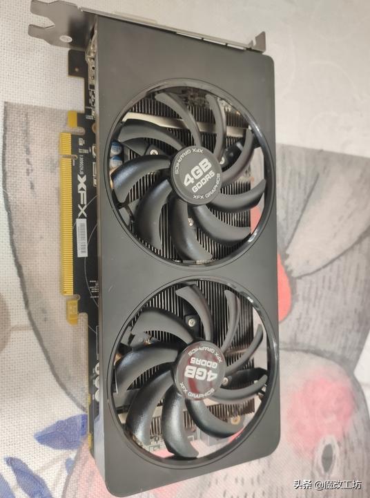 240元包邮AMD R9270 4G显卡，原来新疆盛产好显卡