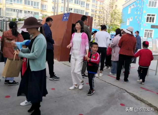 你的育儿经|卓尼幼儿园开园啦！直击“神兽归园”第一现场！