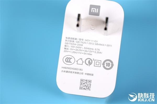 环球网：Redmi K30 Pro开箱图赏：弹出式真全面屏 无水滴无挖孔