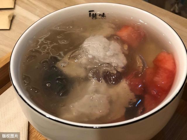 超级宝妈▲产后1-4周饮食原则，月子期间这么吃营养又催乳！新妈妈收藏