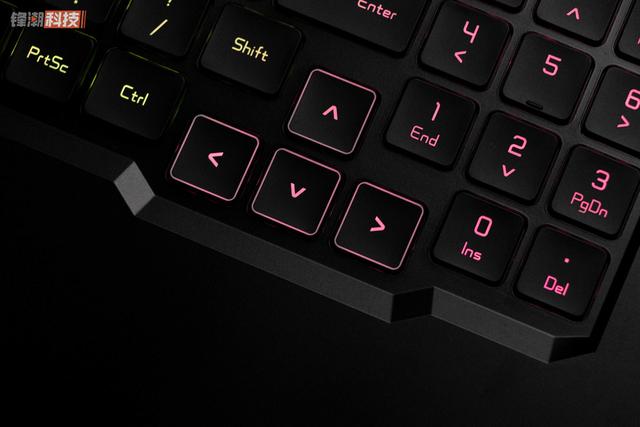 风谷设计+全新散热模组，共同带来的优秀游戏体验