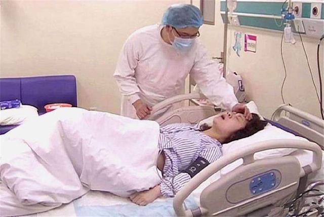 你的育儿经@孕妈直言：“别再跟我说顺产有多好，我就要剖腹产”，原因太现实
