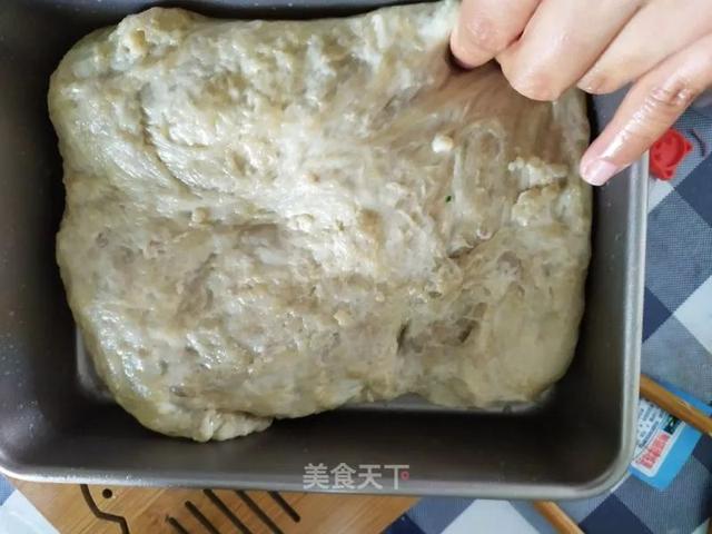 自制烤面筋，干净卫生，味道一点也不比外面卖的差！超级美味