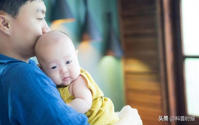 你的育儿经|「科普时报」为啥有的小孩子不愿走路非要抱？