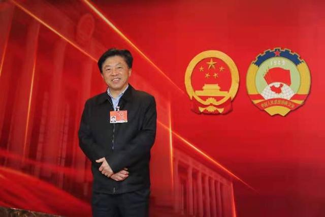 药物|全国人大代表熊维政:推动更多中成药纳入《国家基本药物目录》