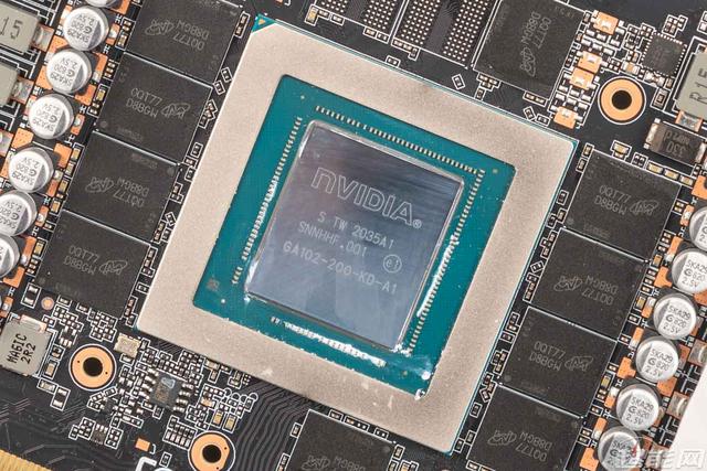 技嘉RTX 3080 VISION OC雪鹰显卡评测