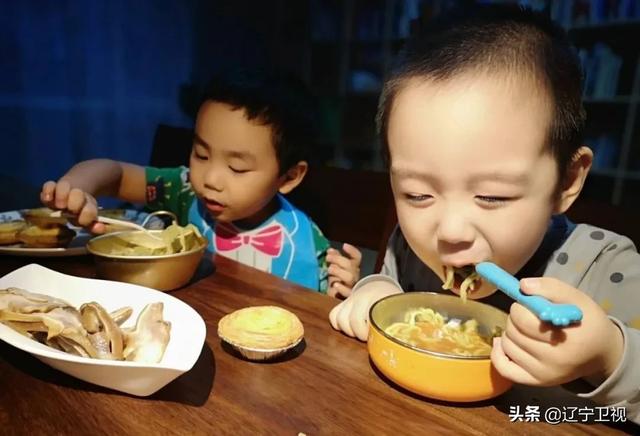 「你的育儿经」了解这几点，给宝宝喂饭不再难！