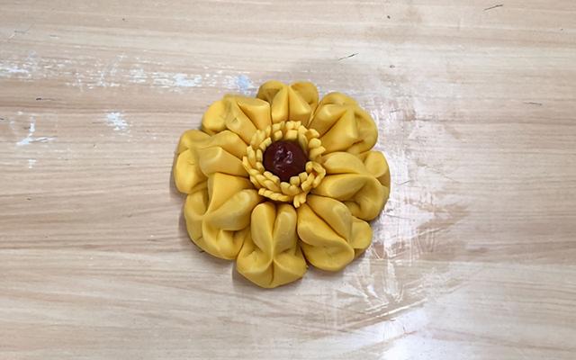 快过年了，教你做枣花馒头，5种做法个个颜值高寓意好，蒸蒸日上