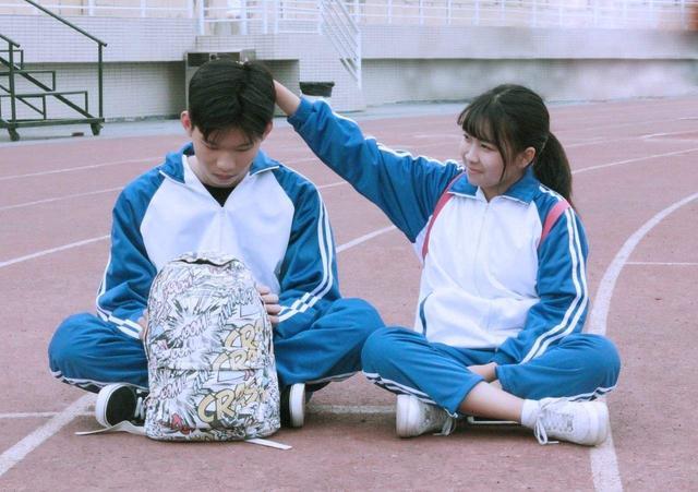 超级宝妈■一位妈妈的自述：女儿，为啥不同意你早恋，这些后果你承担不起