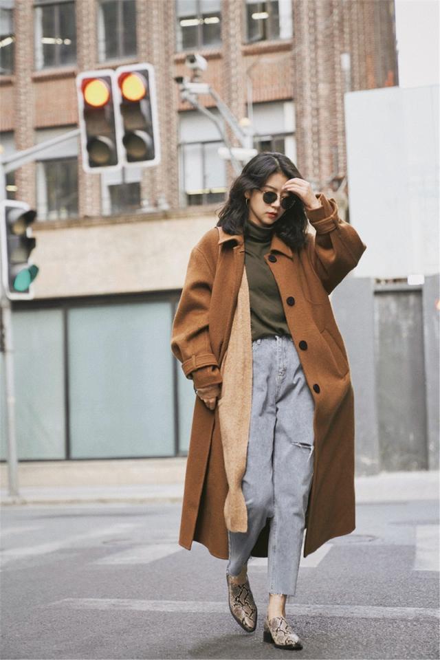 时尚探究社女人过了30岁，学三木这样搭，知性显气质，美的不一般