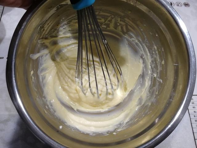 好吃的半熟芝士，需要一点耐心，软糯可口味道好，下午茶必备