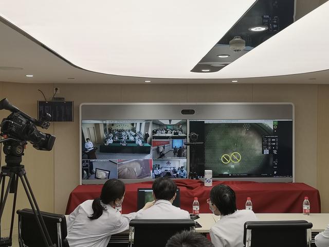 患者|北京眼科专家通过5G为新疆患者远程手术