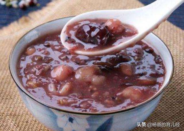分享一款椰奶红枣红豆汤，甜香丝滑，营养美味，孩子特爱吃
