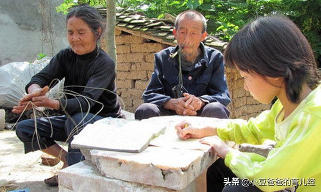 13岁孙女斥责爷爷：“你将我养大后却糟蹋我”，妈妈：法庭见