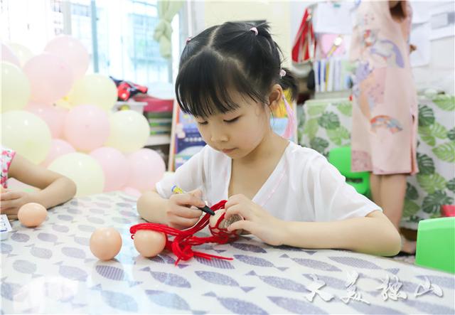 家有儿女|独山县第四幼儿园：快乐童年 我们一起过端午！
