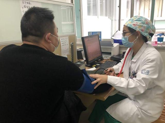 患者|有时治愈，常常帮助，总是安慰！大年初三，来看杭州一位肾内科女医生的日常