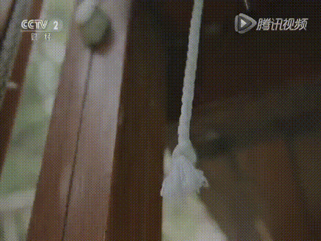 「超级宝妈」这种衣服，再好看也不能给孩子穿，尤其是7岁以内的宝宝