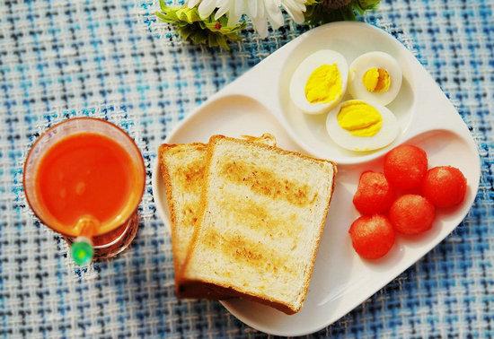 食物|一份满分早餐应该什么样？淀粉类食物作主食