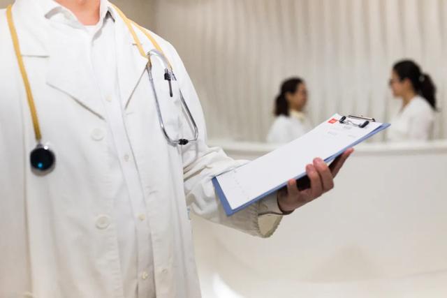 你的育儿经|厦门大学附属中山医院:孩子长不高,医生来支招!云课堂为您解答更多孩子健康问题