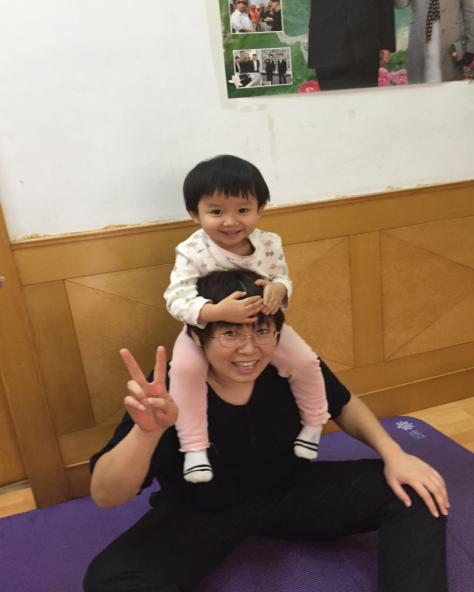 『超级宝妈』王鲲:锻炼+好玩!幼儿居家防疫健身这样做