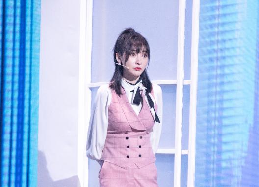 齐鲁晚报·齐鲁壹点采访柳岩：演喜剧需要“厚脸皮”影视交流地