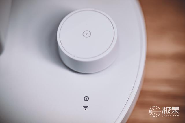 傻丫头的小幸福|护眼灯玩跨界？能扫描、能视频还能矫正坐姿，宝贝的成长就靠它了