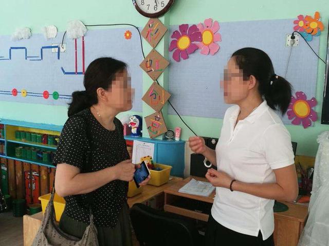 你的育儿经■女儿入园第一日，“金手镯”竟不翼而飞，怒火宝妈找老师反被怼