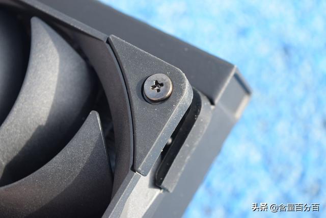 10700K新搭档，利民360冰封幻境一体式水冷装机点评